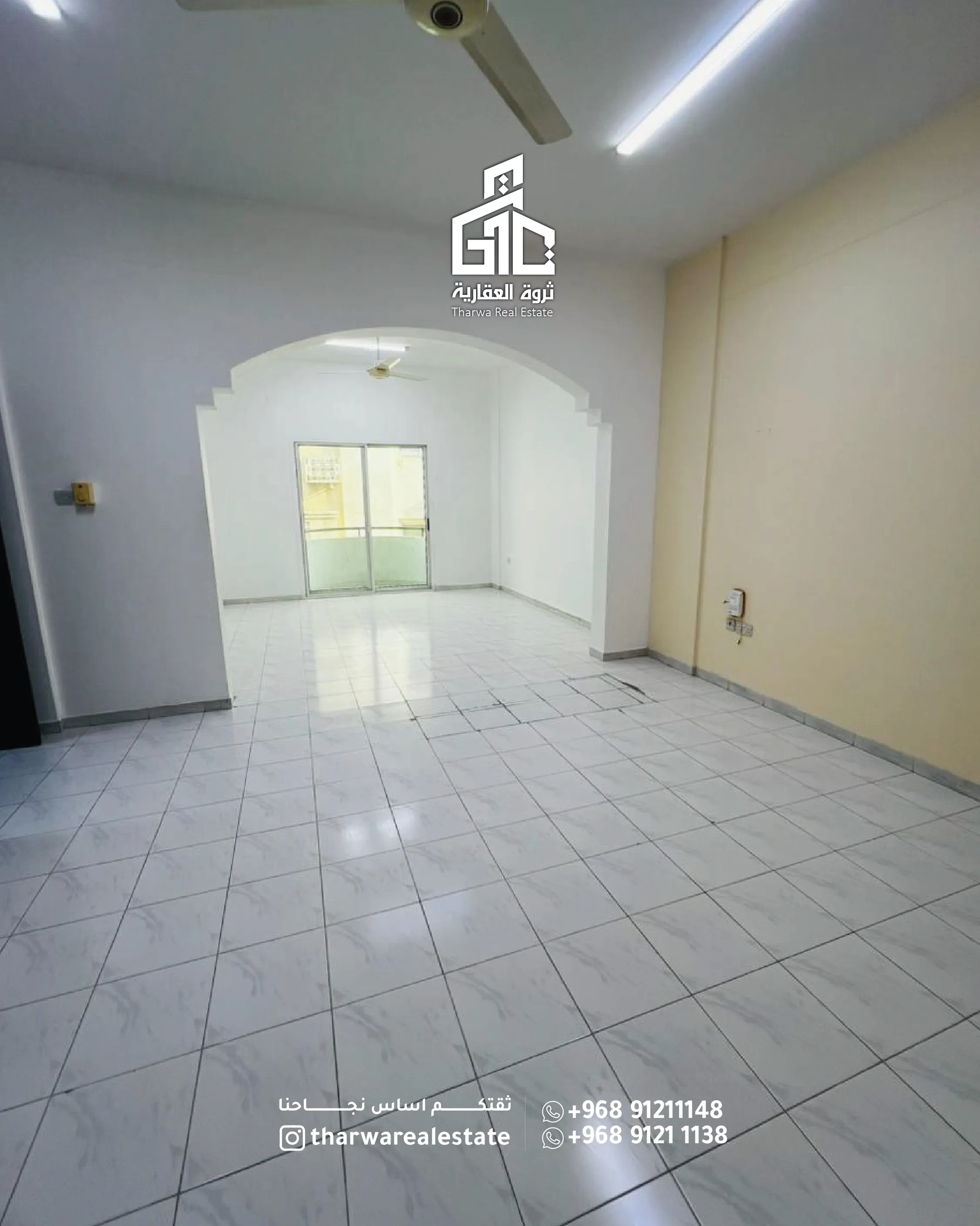 🏡 Spacious Apartment for Rent in Al Khuwair 33 - 9